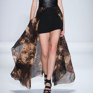 Nicole Miller Runway Maxi Skirt Size 4